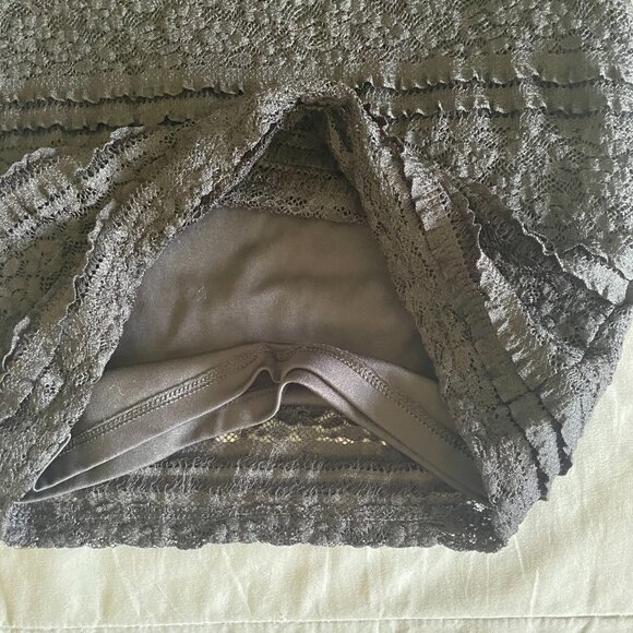 Vintage Forever 21 Lace Spandex Mini Skirt Size S - Picture 5 of 6